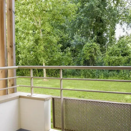 Appartement Proche Disneyland Paris - Avec Balcon Sans Vis A Vis - Parking Prive Calme Montévrain