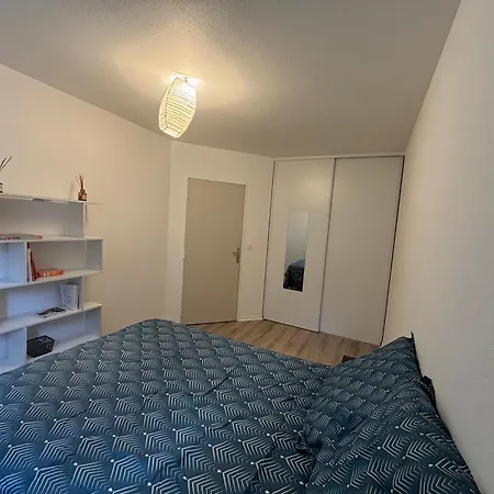 Appartement Proche Disneyland Paris - Avec Balcon Sans Vis A Vis - Parking Prive Calme *